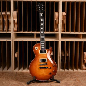 Dominante - Honey Burst Relic