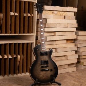 Dominante - Black Burst Satin